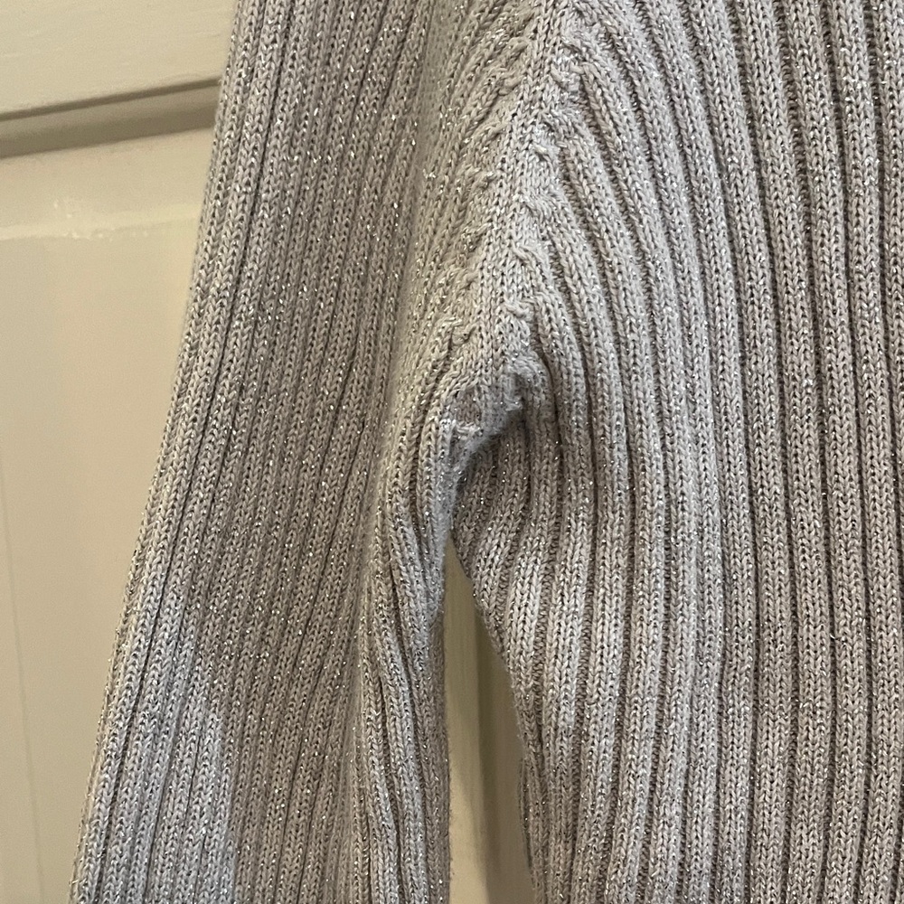 Vintage Basic Editions Light Gray Turtleneck Swea… - image 5